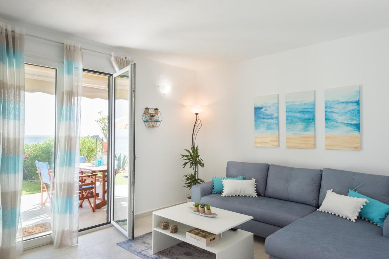 Waves Apartments Melody Glyfada Εξωτερικό φωτογραφία